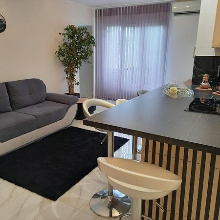 Appartement F2 Bastia  Ngoại thất bức ảnh